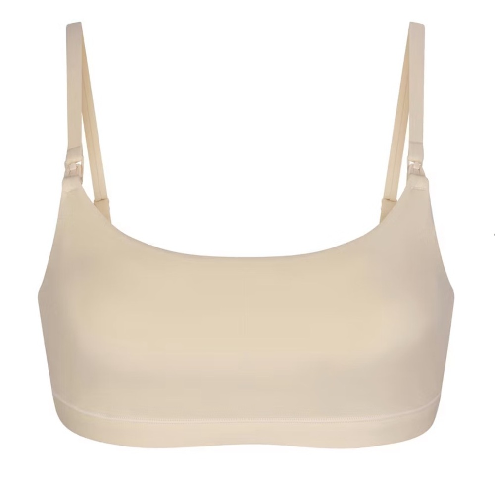 SKIMS Nude Seamless Scoop Bralette